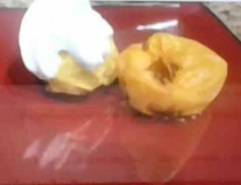 Alana Maraboto tries the Mini Apple Pie Recipe