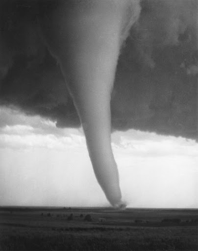 Picture of a tornado in Hardtner, Kansas on June 2, 1929.