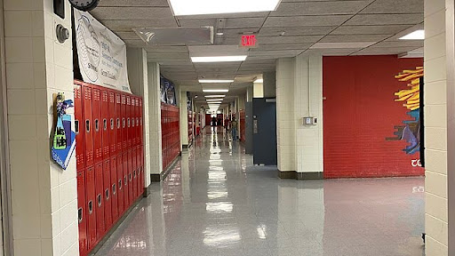 Photo of a random school hallway from Wikimedia Commons